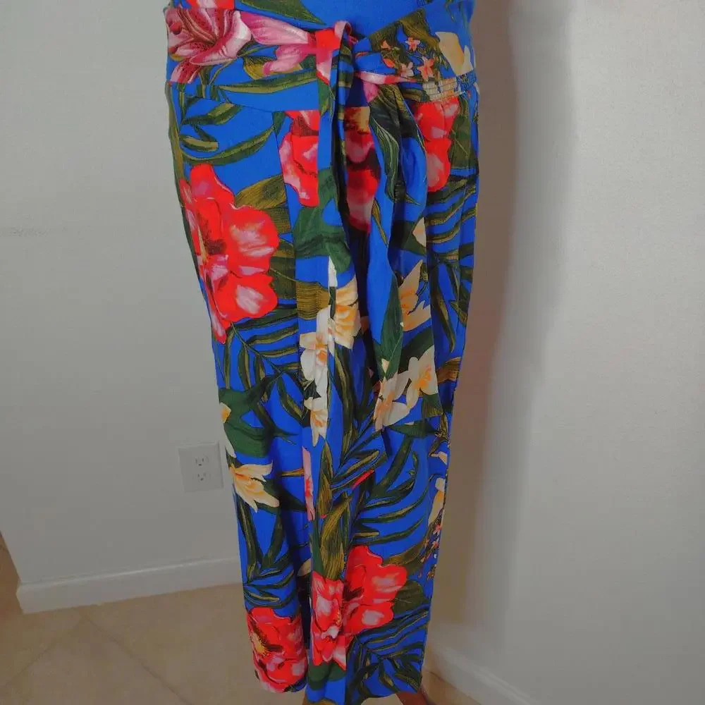 NWT Cupcakes and Cashmere Women's Blue Floral/Blouse and Pants Outfit Size XS